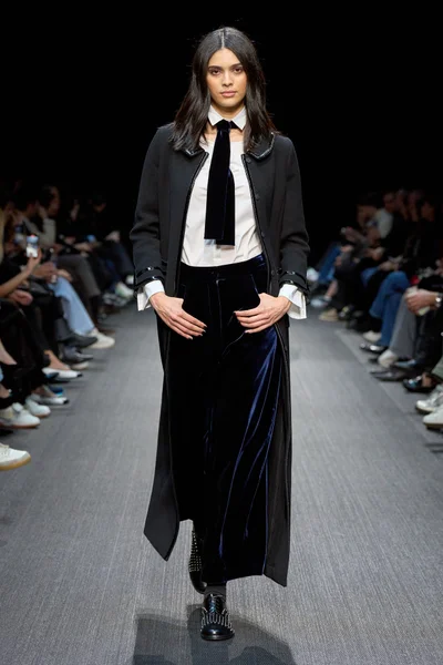 Look 55